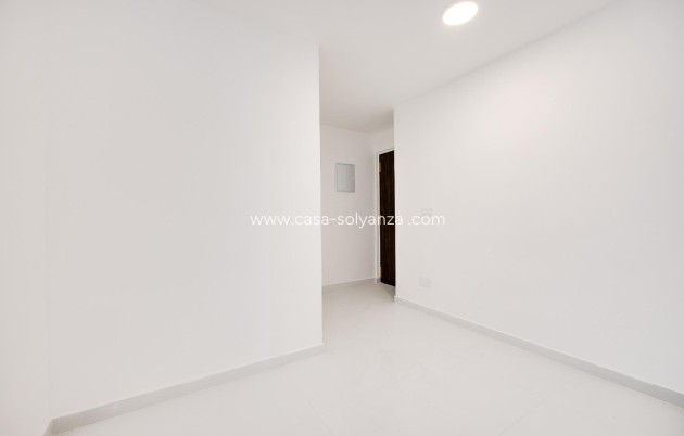 Revente - Appartement - Torrevieja - Acequion