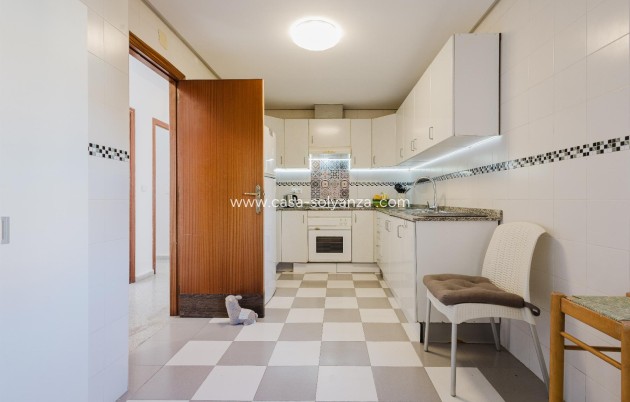 Reventa - Apartamento / piso - San Miguel de Salinas