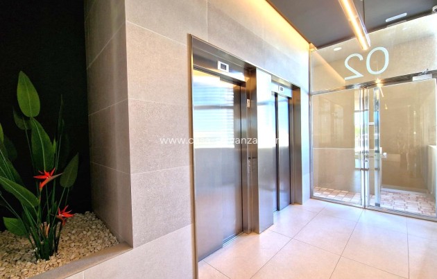 Revente - Appartement - Benidorm - Poniente