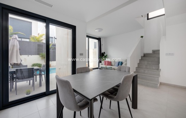 Herverkoop - Villa - Orihuela - Orihuela Costa