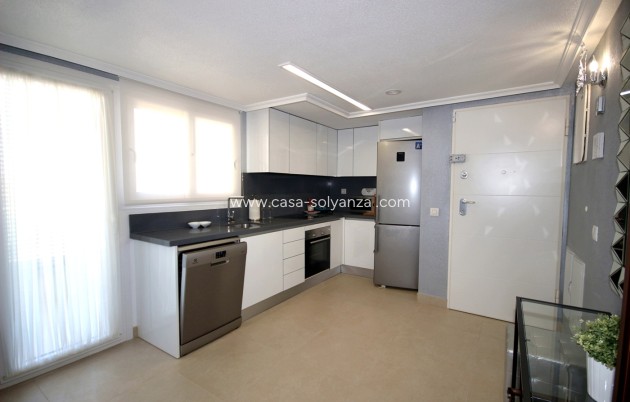 Herverkoop - Appartement / flat - Orihuela Costa - Punta Prima
