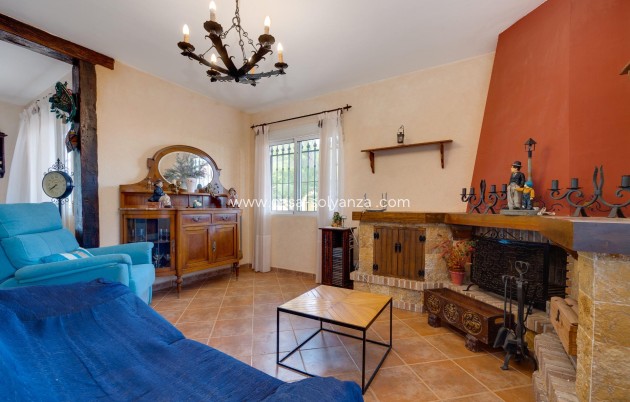 Wiederverkauf - Villa - San Miguel de Salinas