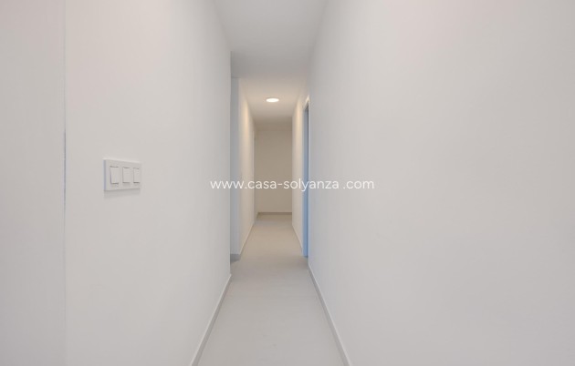 Revente - Appartement - Torrevieja - Puerto