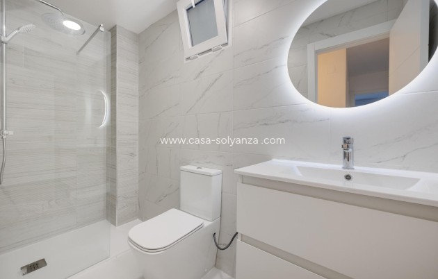 Revente - Appartement - Torrevieja - Puerto