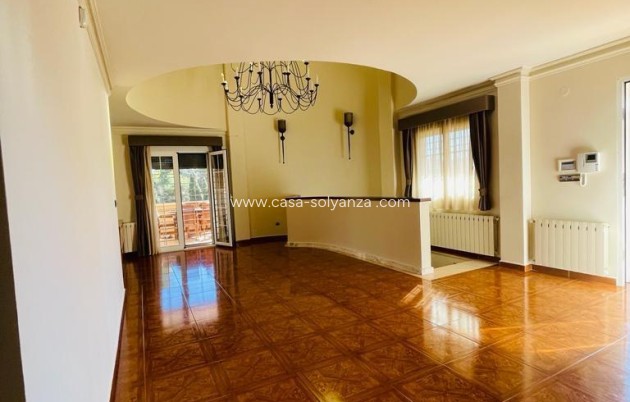 Resale - Villa - Torrevieja - Los Balcones