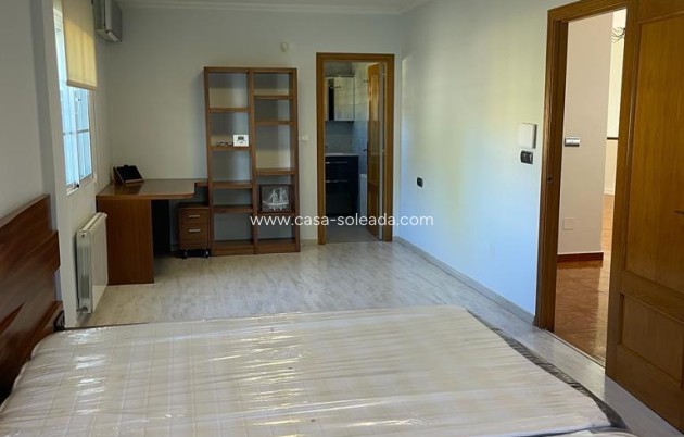 Resale - Villa - Torrevieja - Los Balcones