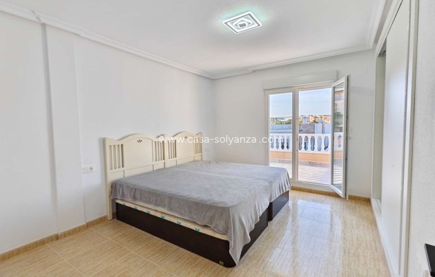 Revente - Villa - Orihuela - Villamartin