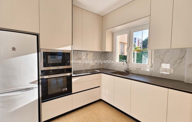 Revente - Villa - Orihuela - Villamartin