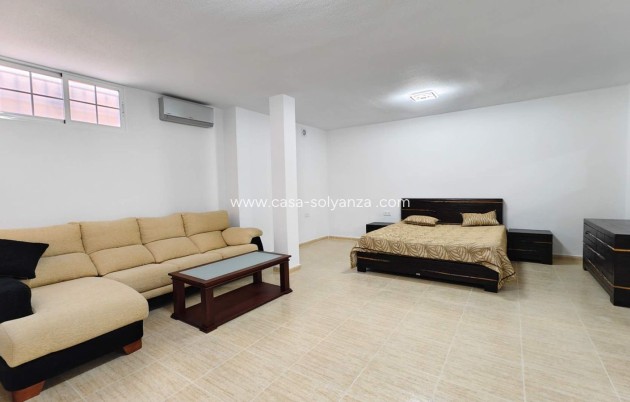 Revente - Villa - Orihuela - Villamartin