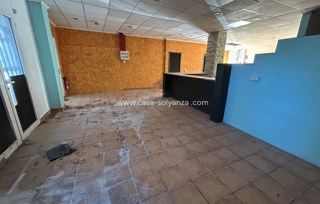 Revente - Commercial - Villamartin - Villamartín