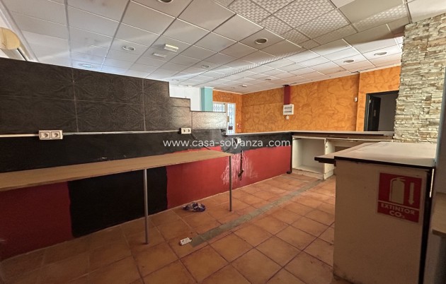 Revente - Commercial - Villamartin - Villamartín