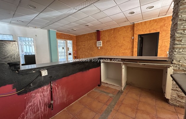 Revente - Commercial - Villamartin - Villamartín