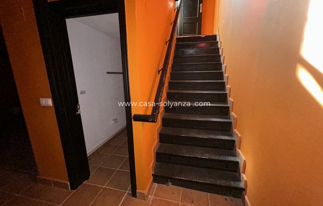 Revente - Commercial - Villamartin - Villamartín