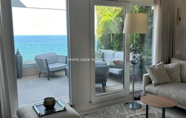 Resale - Apartment / flat - Punta Prima - Costa Blanca