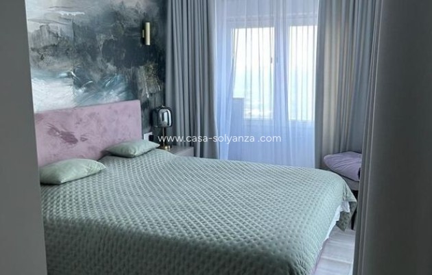 Resale - Apartment / flat - Punta Prima - Costa Blanca