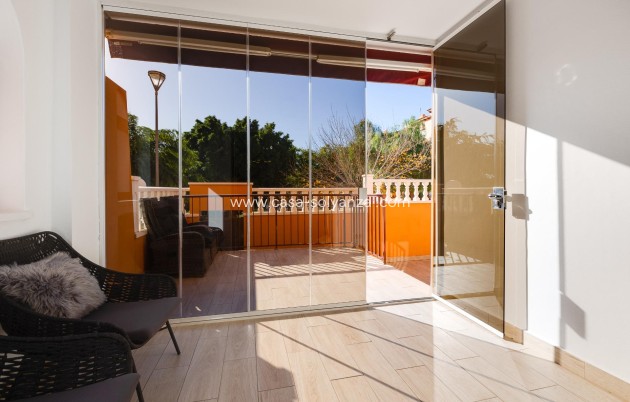 Herverkoop - Bungalow - Torrevieja - Aguas nuevas