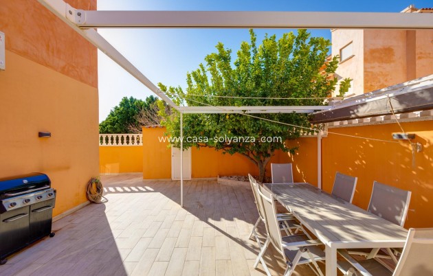 Herverkoop - Bungalow - Torrevieja - Aguas nuevas