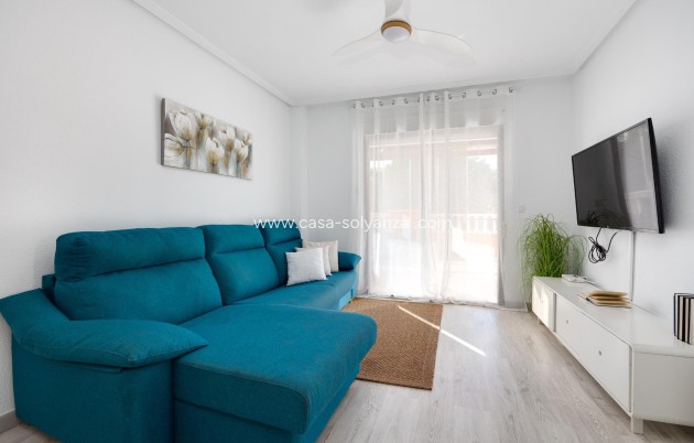 Herverkoop - Bungalow - Torrevieja - Aguas nuevas
