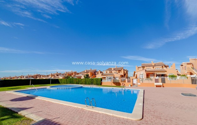 Herverkoop - Bungalow - Torrevieja - Aguas nuevas