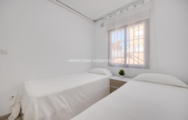 Herverkoop - Bungalow - Torrevieja - Aguas nuevas