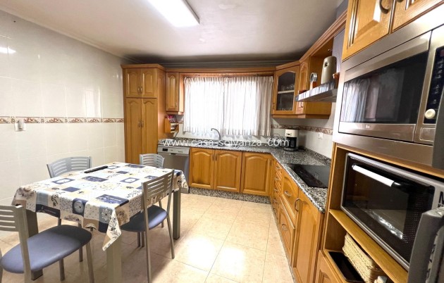 Revente - Maison de ville - Pinoso - Inland