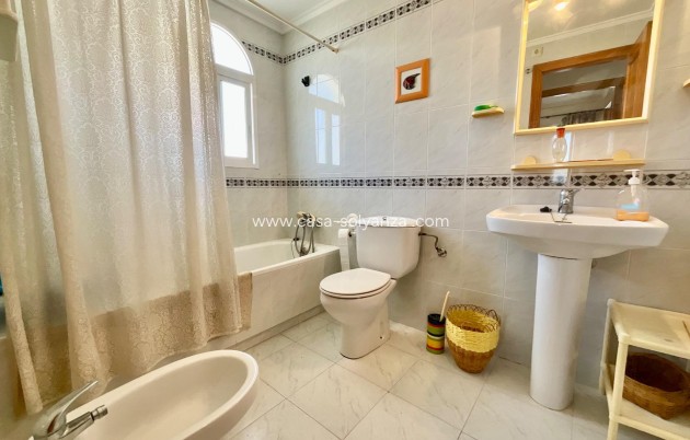 Revente - Appartement - Torrevieja - La Mata