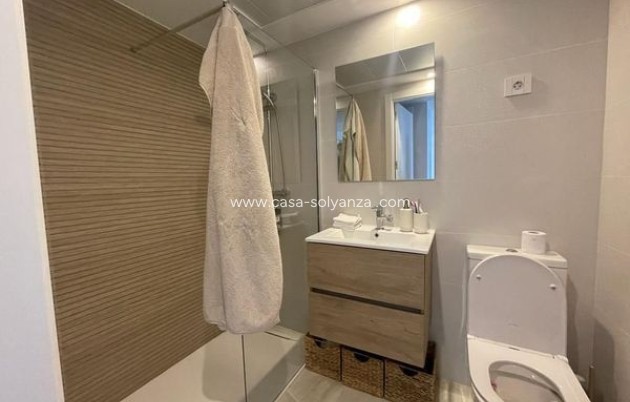 Resale - Apartment / flat - Punta Prima - Costa Blanca