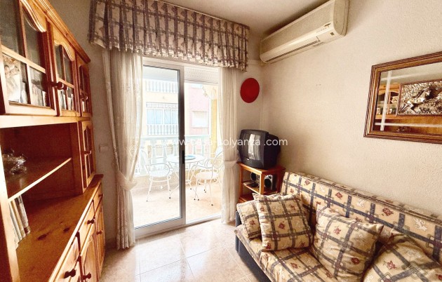 Revente - Appartement - Torrevieja - Center