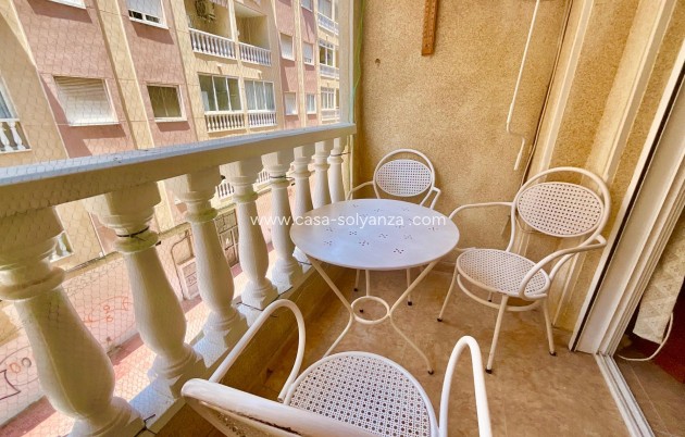 Revente - Appartement - Torrevieja - Center