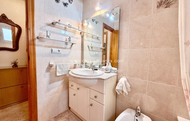 Revente - Appartement - Torrevieja - Center