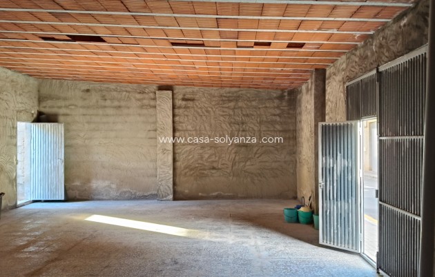 Herverkoop - Land - La Romana - Inland