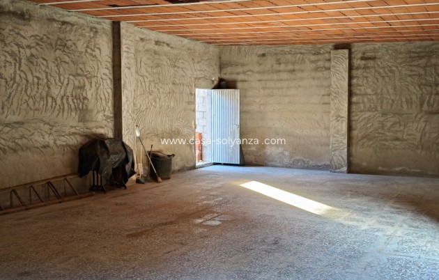 Herverkoop - Land - La Romana - Inland