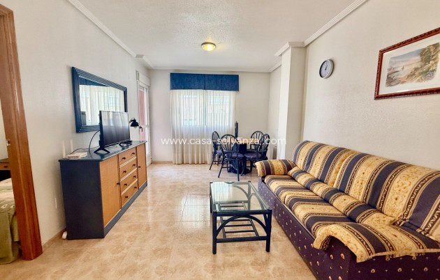 Resale - Apartment / flat - Torrevieja - Center