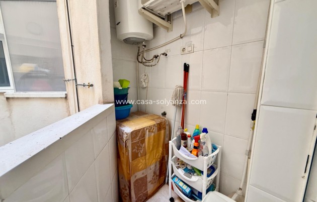 Resale - Apartment / flat - Torrevieja - Center