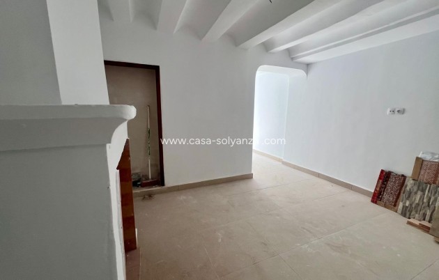 Revente - Maison de ville - Pinoso - Inland