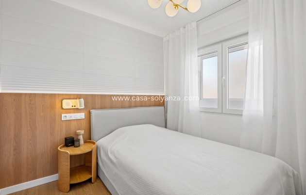 Revente - Appartement - Orihuela Costa - Punta Prima