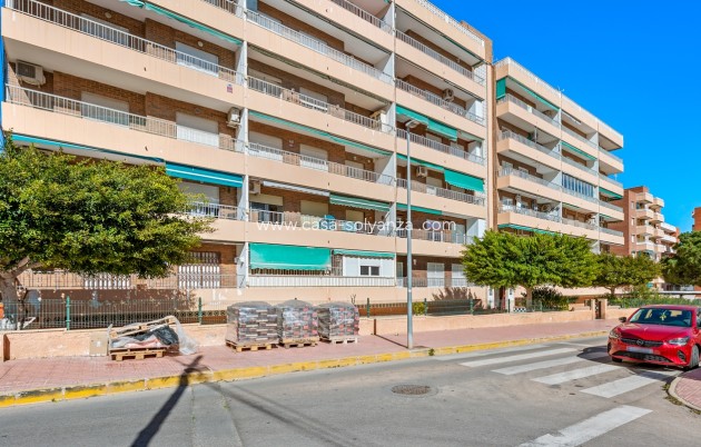 Revente - Appartement - Orihuela Costa - Punta Prima