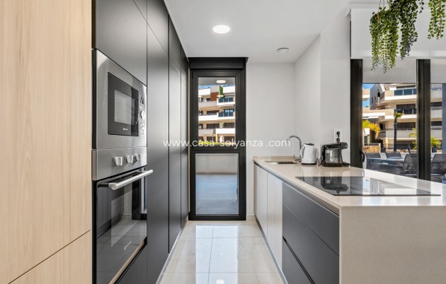 Reventa - Apartamento / piso - Orihuela Costa - Playa Flamenca