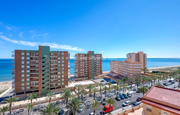 Reventa - Apartamento / piso - Arenales del Sol - Segunda linea playa