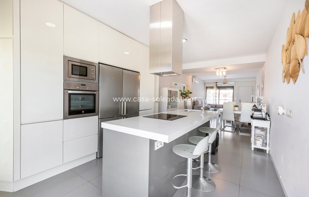 Revente - Appartement - Pilar de la Horadada - Costa Blanca