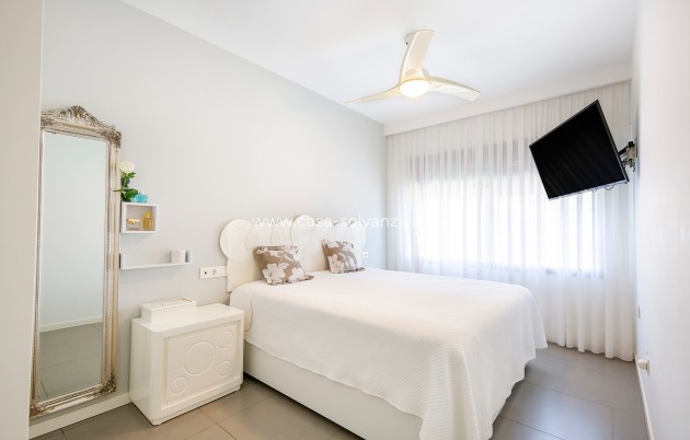 Revente - Appartement - Pilar de la Horadada - Costa Blanca