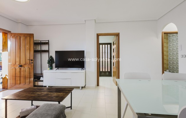 Reventa - Villa - Torrevieja - Aguas nuevas