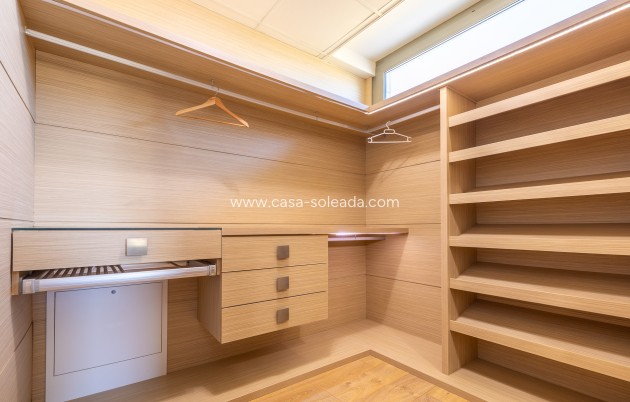 Revente - Villa - Orihuela Costa - La Zenia