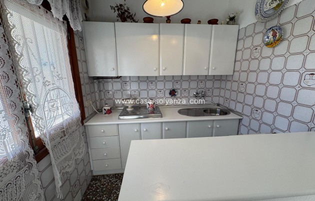 Herverkoop - Villa - Torrevieja - Los Balcones