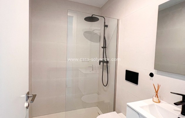 Reventa - Apartamento / piso - Guardamar del Segura - Urbanizaciones