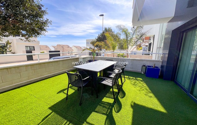 Reventa - Apartamento / piso - Guardamar del Segura - Urbanizaciones