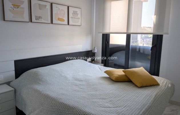 Reventa - Apartamento / piso - Orihuela - Villamartin