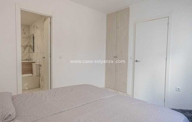 Reventa - Apartamento / piso - Villamartin - 0
