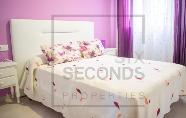 Reventa - Apartamento / piso - Torrevieja - Playa del Cura