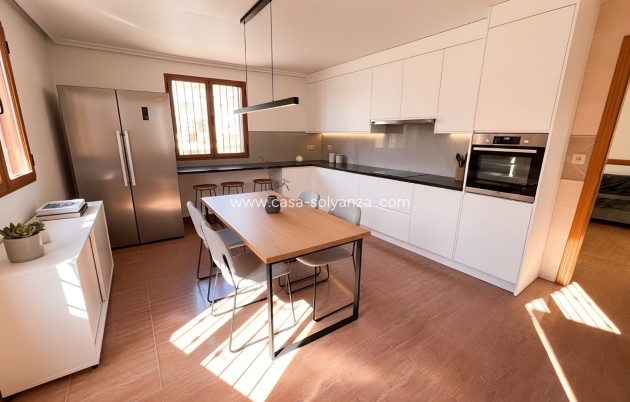 Resale - Semi Detached House - Torrevieja